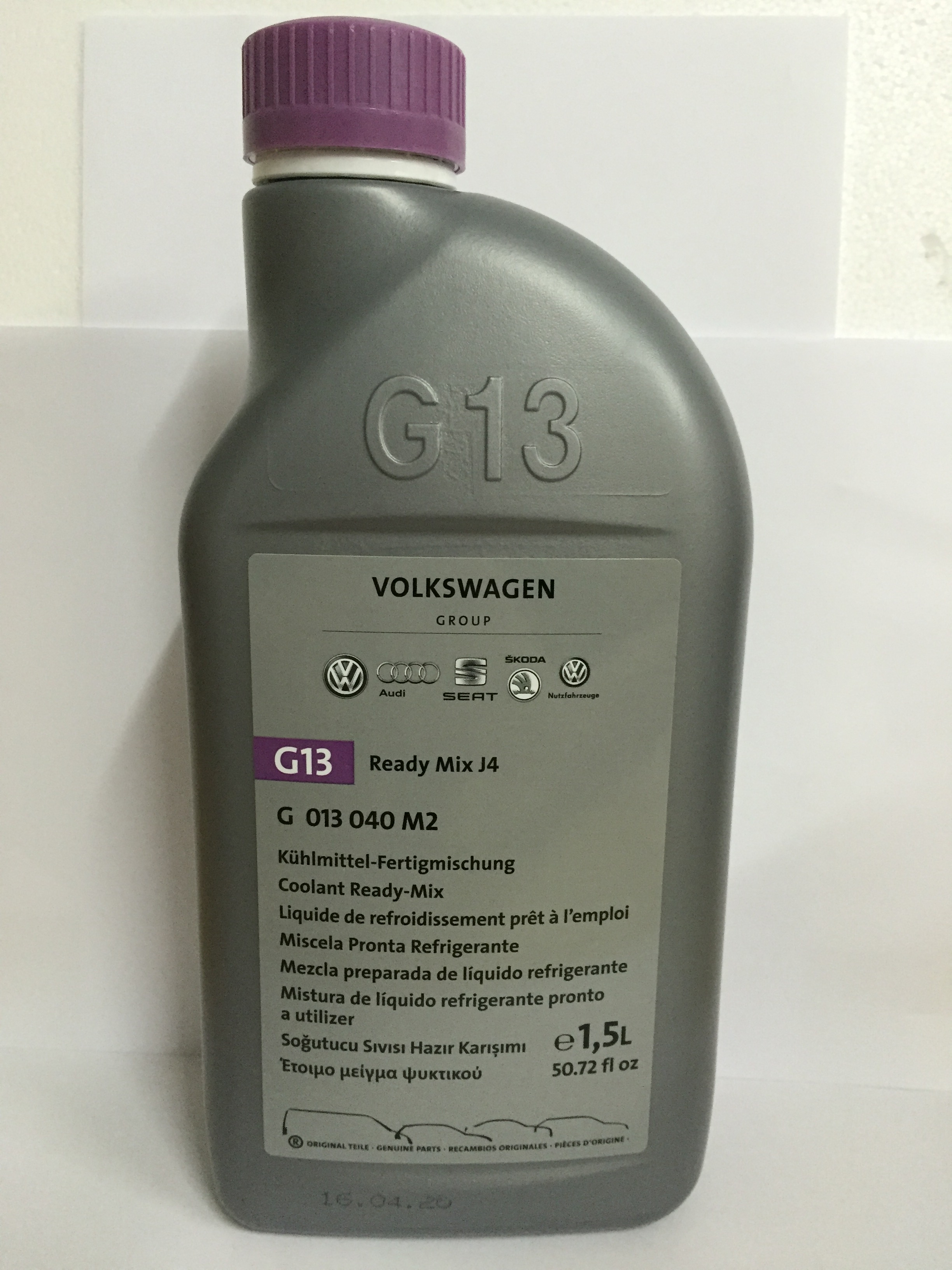 OilandParts - VW Kühlmittelzusatz G13 Ready Mix G013 040 M5 - 1,5